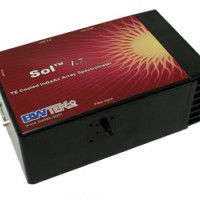 SOL1.7近紅外TE 致冷InGaAs 陣列光譜儀