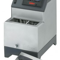 Huber  加熱制冷型浴槽循環(huán)器 Ministat 230