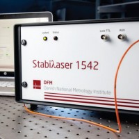 DFM 乙炔穩(wěn)頻窄線寬激光器 Stabi&#955;aser 1542